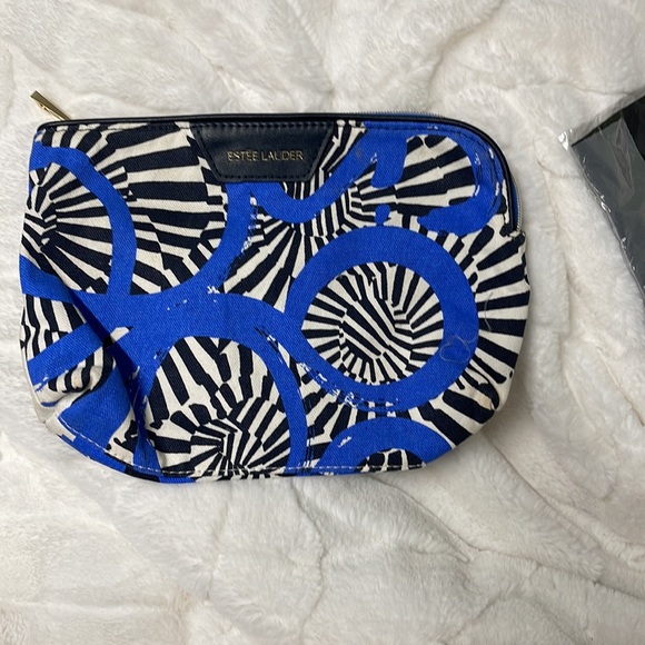 Make up & Cosmetic bag bundle - Picture 4 of 4